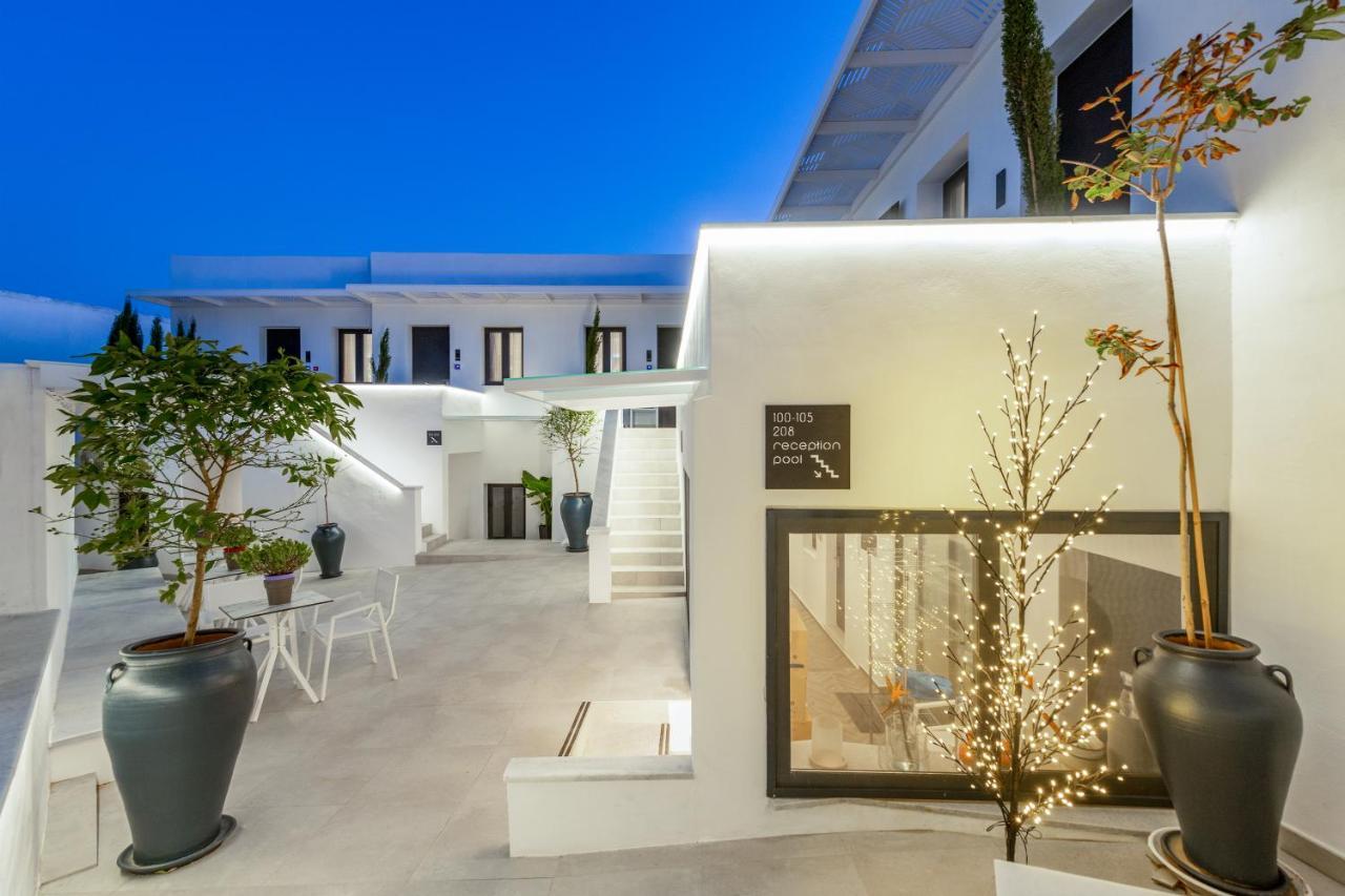 Central Boutique Hotel By Naoussa Hills Adults Only Exterior photo